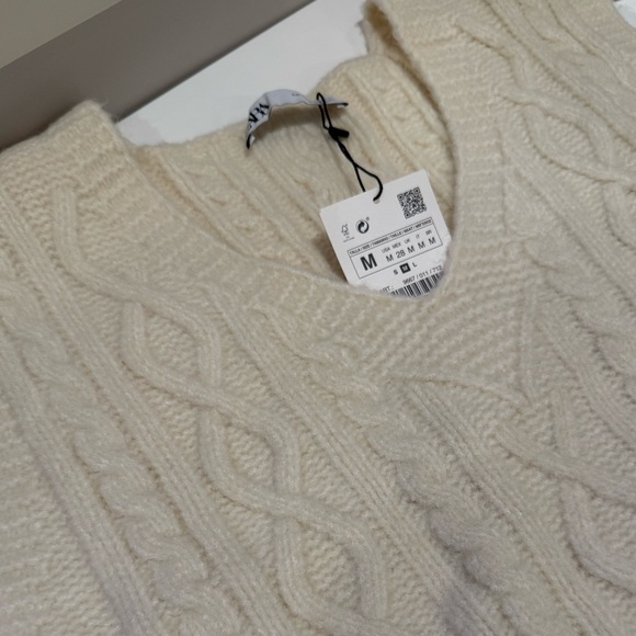 Zara cable knit vest - Picture 4 of 4